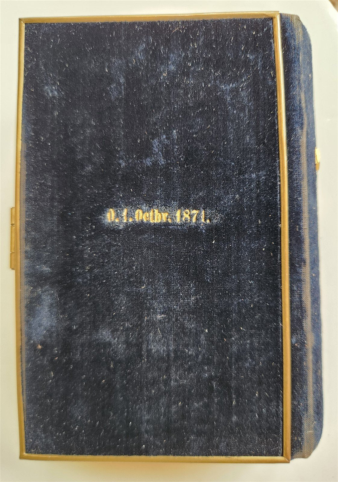 1871 PSALM BOOK in DANISH antique DECORATIVE VELVET BINDING w/ BRASS EDGES