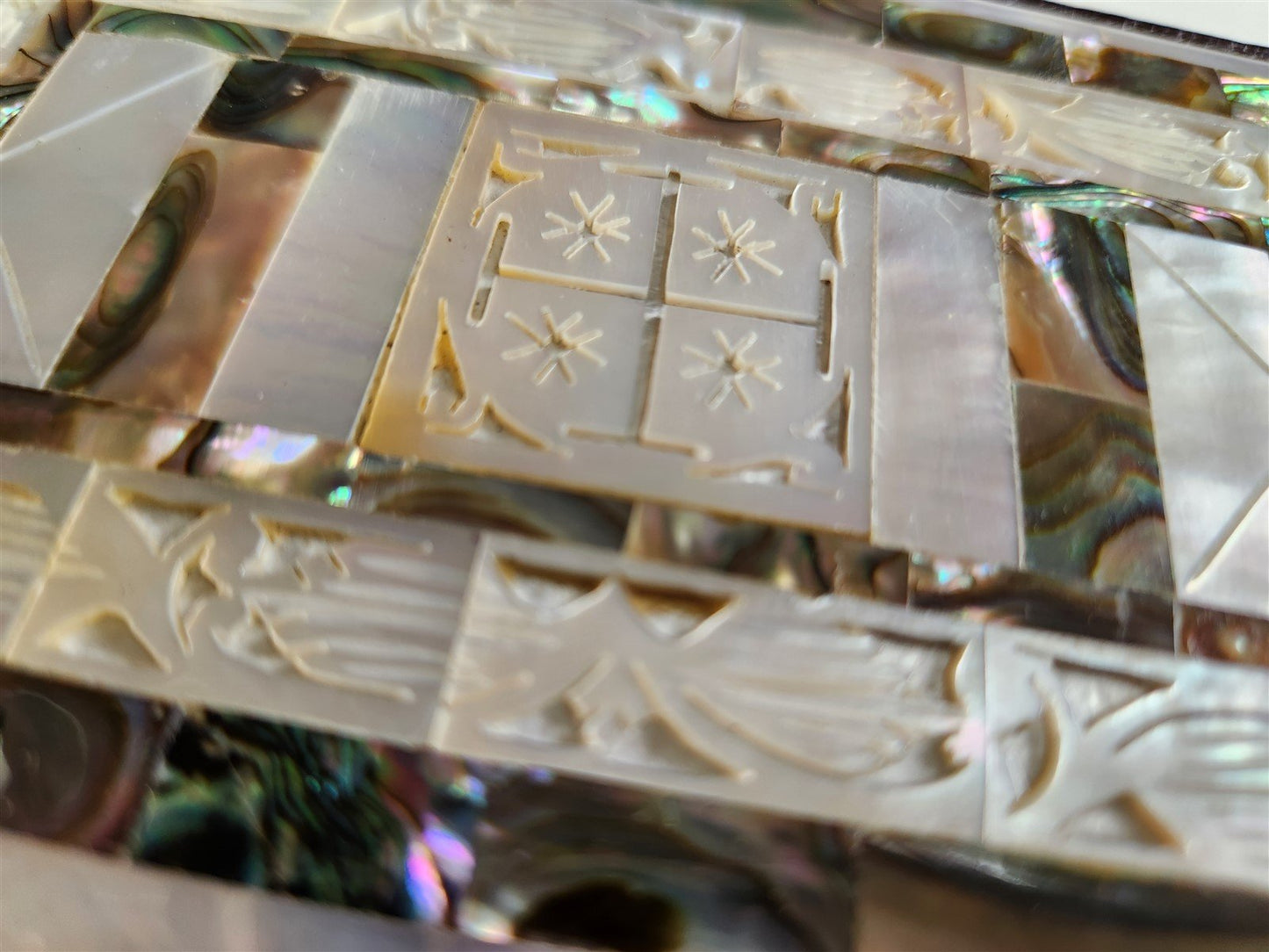 1950s BIBLE in ENGLISH w/ HOLY LAND PHOTOS & MOTHER-OF-PEARL BINDING vintage