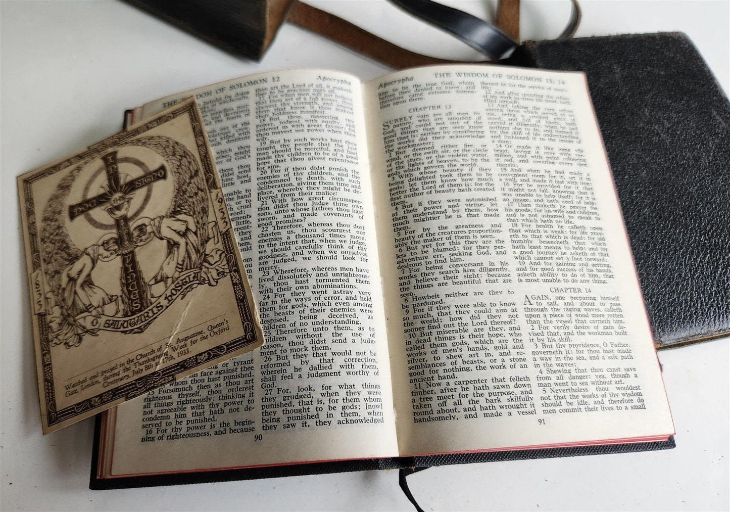 1900s BIBLE CONCORDANCE BOOK OF COMMON PRAYER & APOCRYPHA in ENGLISH antique