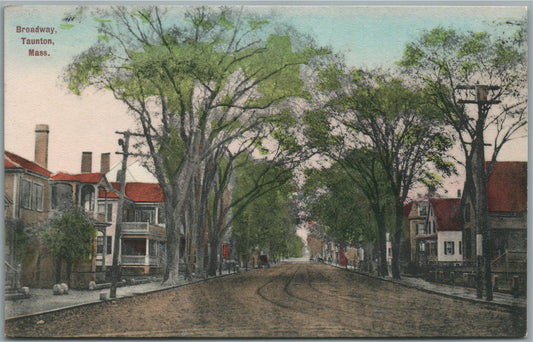 TAUNTON MA BROADWAY ANTIQUE POSTCARD