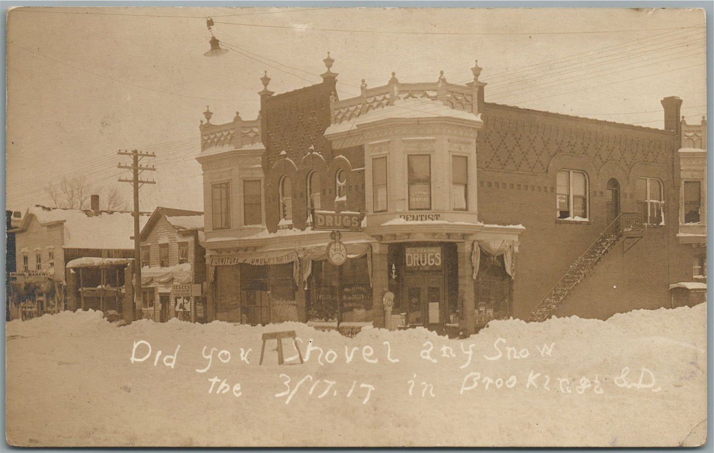 BROOKINGS SD WINTER SCENE ANTIQUE REAL PHOTO POSTCARD RPPC