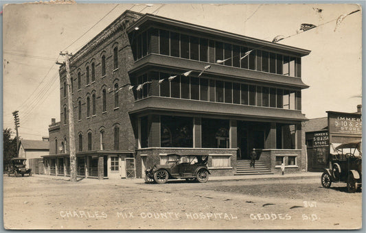 GEDDES SD CHARLES MIX COUNTY HOSPITAL ANTIQUE REAL PHOTO POSTCARD RPPC