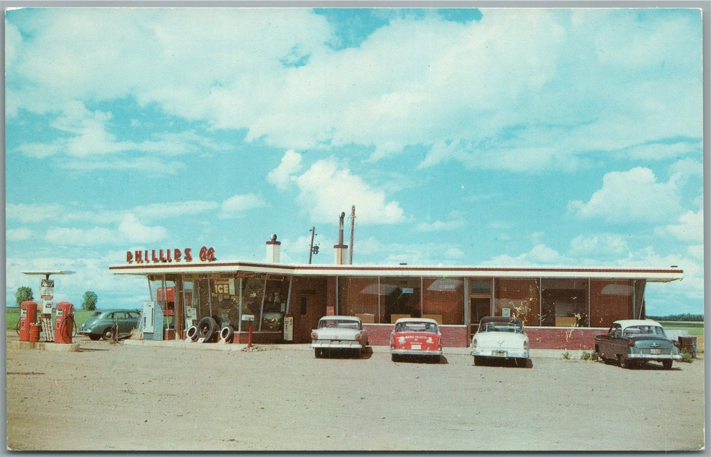 CHAMBERLAIN SD GAS STATION PHILLIPS TRUCK ARENA VINTAGE POSTCARD