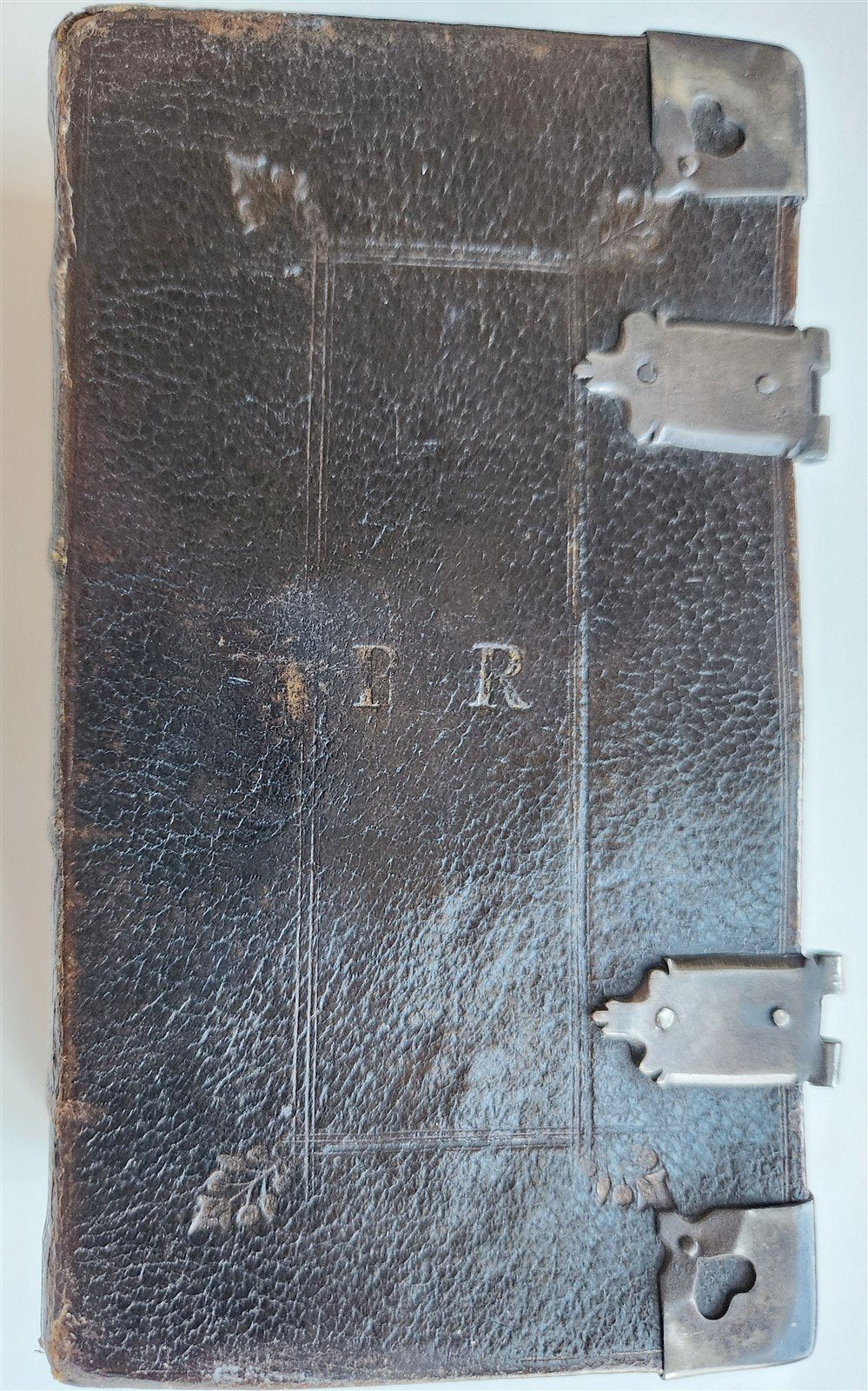 1681 BIBLE in ENGLISH antique OLD & NEW TESTAMENT BINDING w/METAL CORNER PIECES