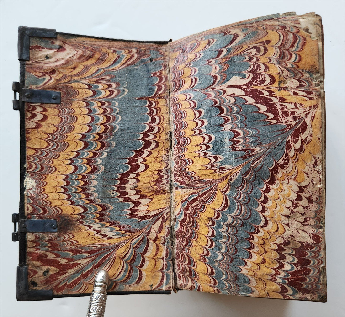 1681 BIBLE in ENGLISH antique OLD & NEW TESTAMENT BINDING w/METAL CORNER PIECES