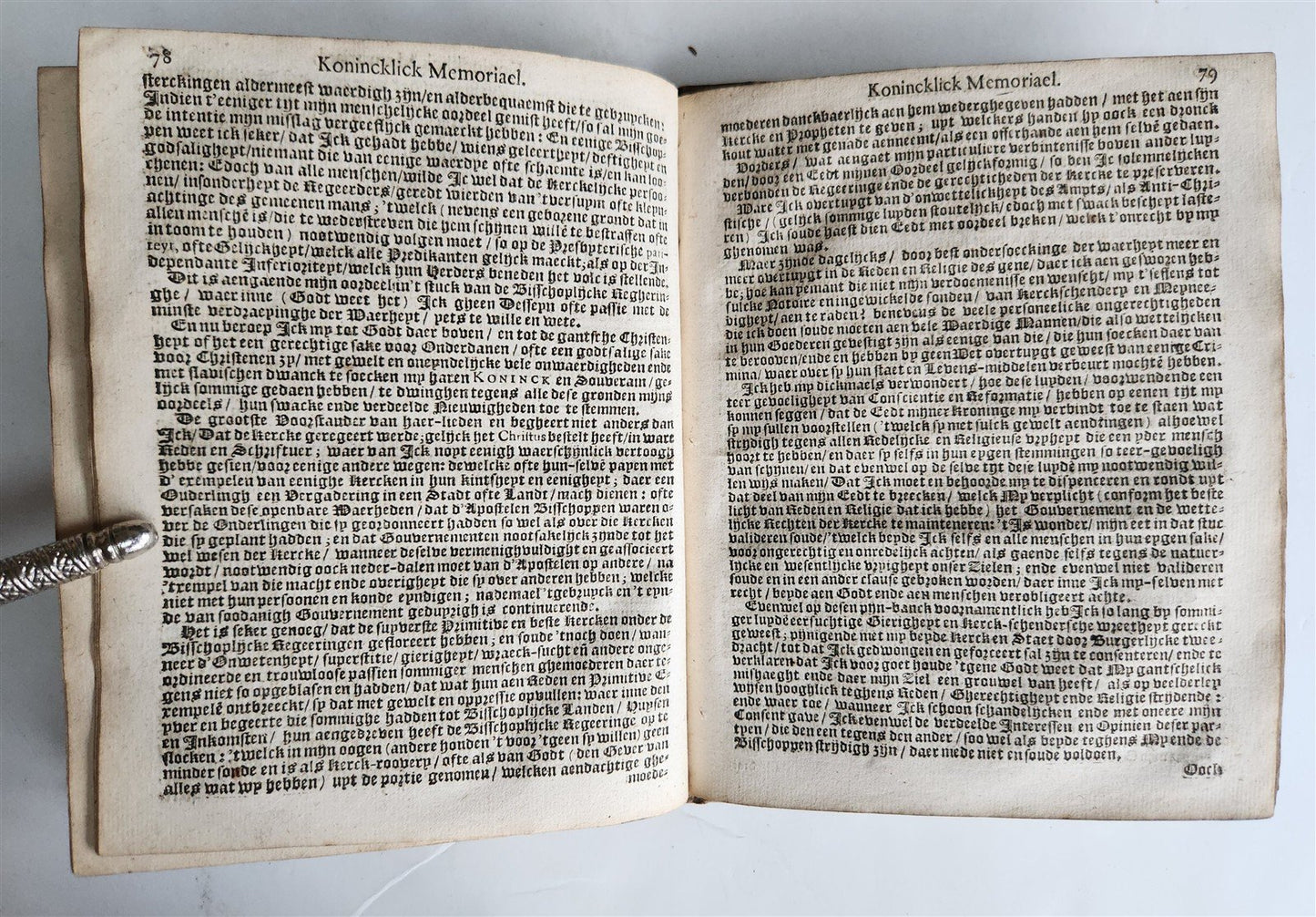 1649 Eikon Basilike Konincklick Memoriael Carolus Stuart antique in DUTCH