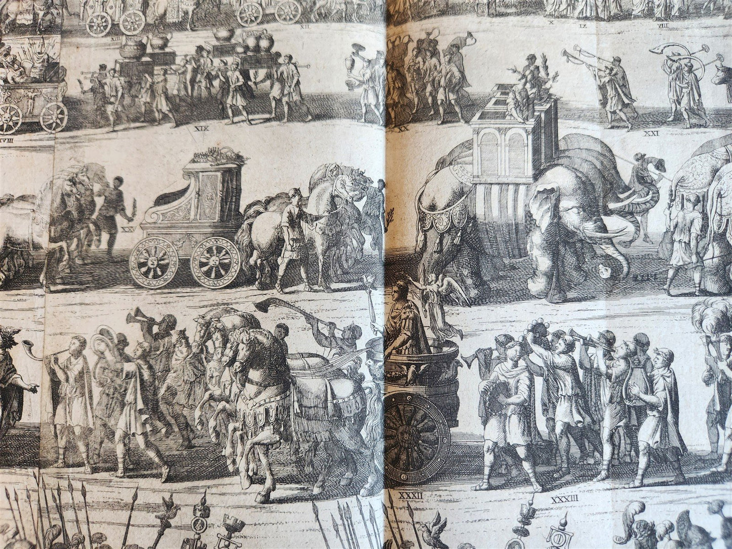 1704 ROMAN HISTORY ILLUSTRATED LARGE FOLIO antique VELLUM BOUND