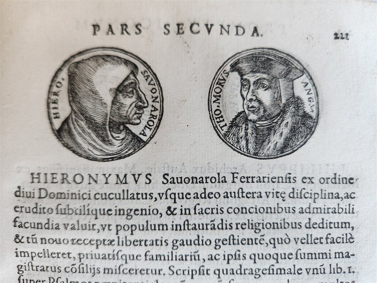 1578 NOTABLE MEN BIOGRAPHIES ILLUSTRATED antique Promtuarii iconum VELLUM 16th C