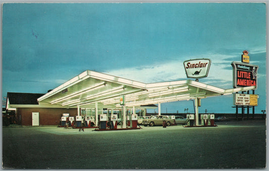 CHEYENNE WY SINCLAIR GAS STATION VINTAGE POSTCARD
