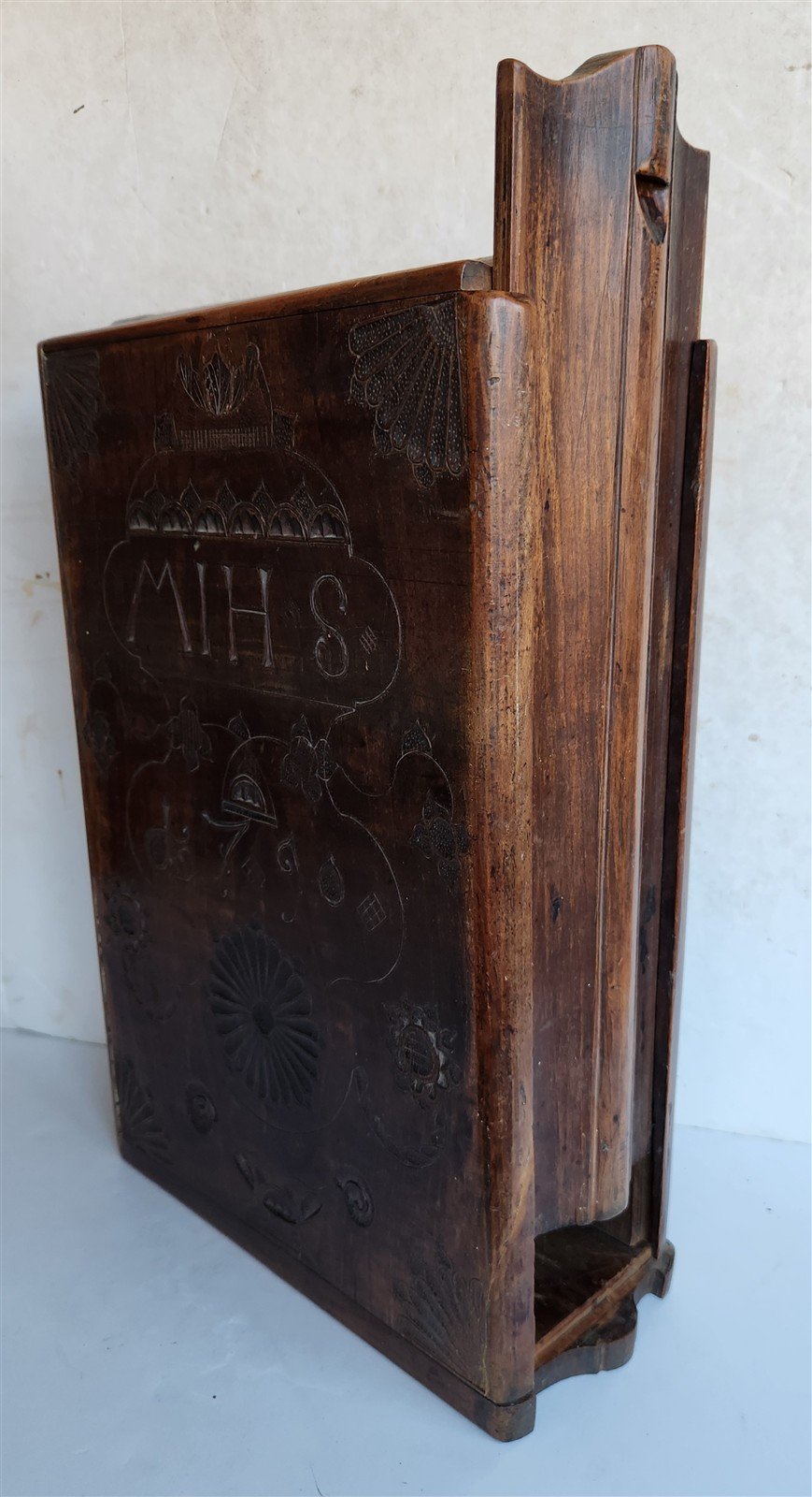 1790 BIBLE BOX HAND CARVED WOOD antique RARE SHAPE