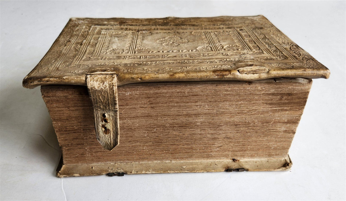 1706 THEOLOGY antique BLIND TOOLED PIGSKIN BINDING decorative