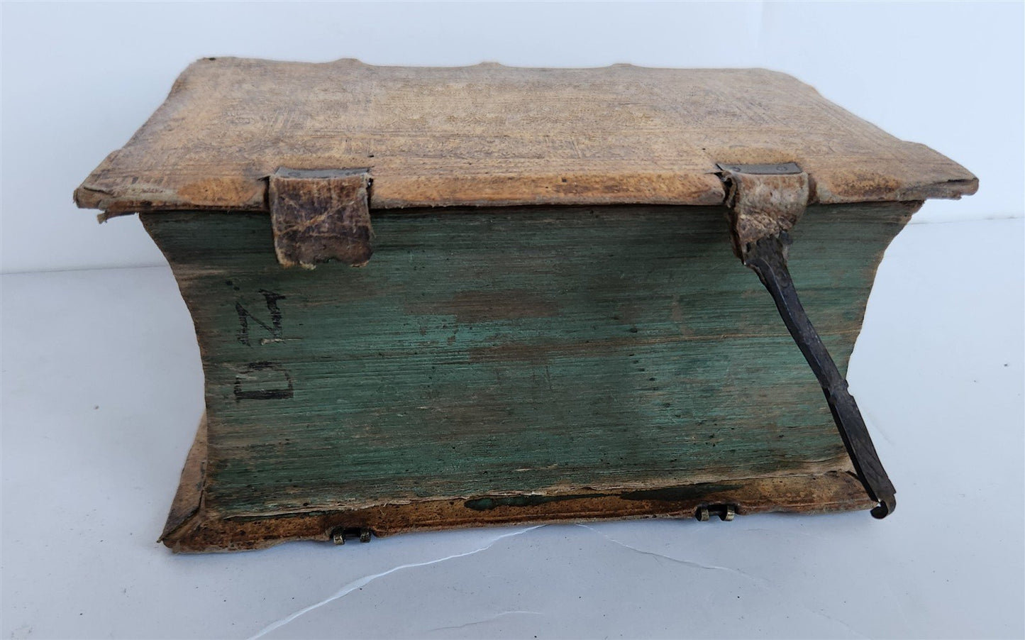 1567 CATECHISMUS ROMANUS antique PIGSKIN over WOOD BINDING 16th CENTURY