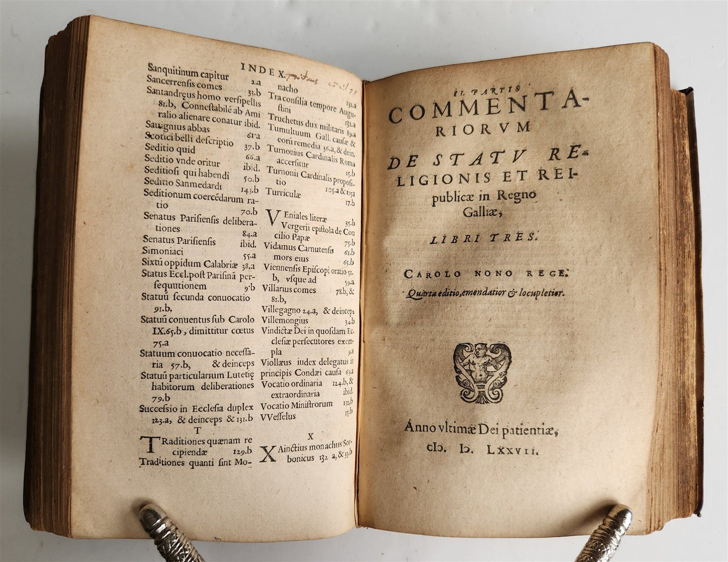 1577 HISTORY OF RELIGIOUS WARS in FRANCE antique vellum bound 16th CENTURY