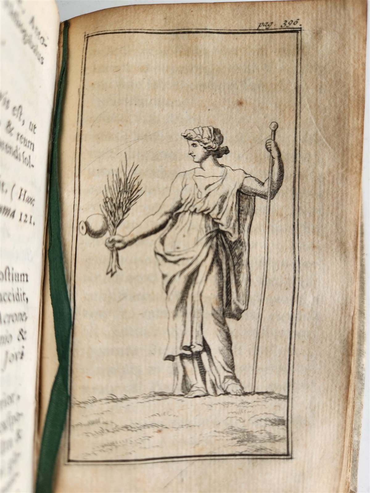 1713 ROMAN ANTIQUITIES antique ILLUSTRATED decorative vellum binding