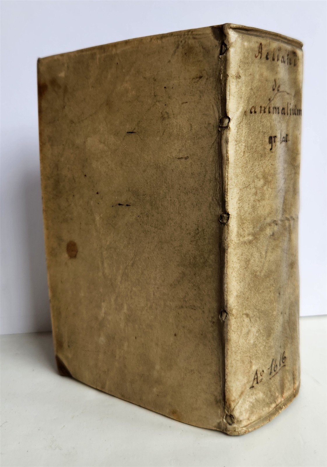 1616 CHARACTERISTICS of ANIMALS antique De Animalium natura by Claudius Aelianus
