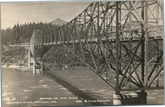 COLUMBIA RIVER HWY OR BRIDGE OF THE GODS ANTIQUE REAL PHOTO POSTCARD RPPC