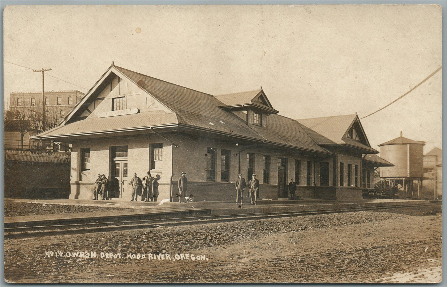 HOOD RIVER OR RAILROAD STATION RAILWAY DEPOT ANTIQUE REAL PHOTO POSTCARD RPPC