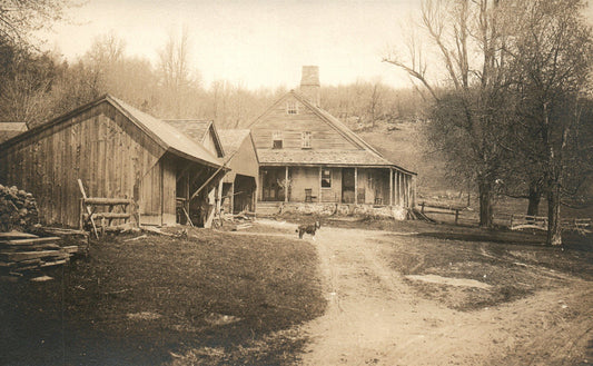 VILLAGE STREET SCENE ANTIQUE REAL PHOTO POSTCARD RPPC