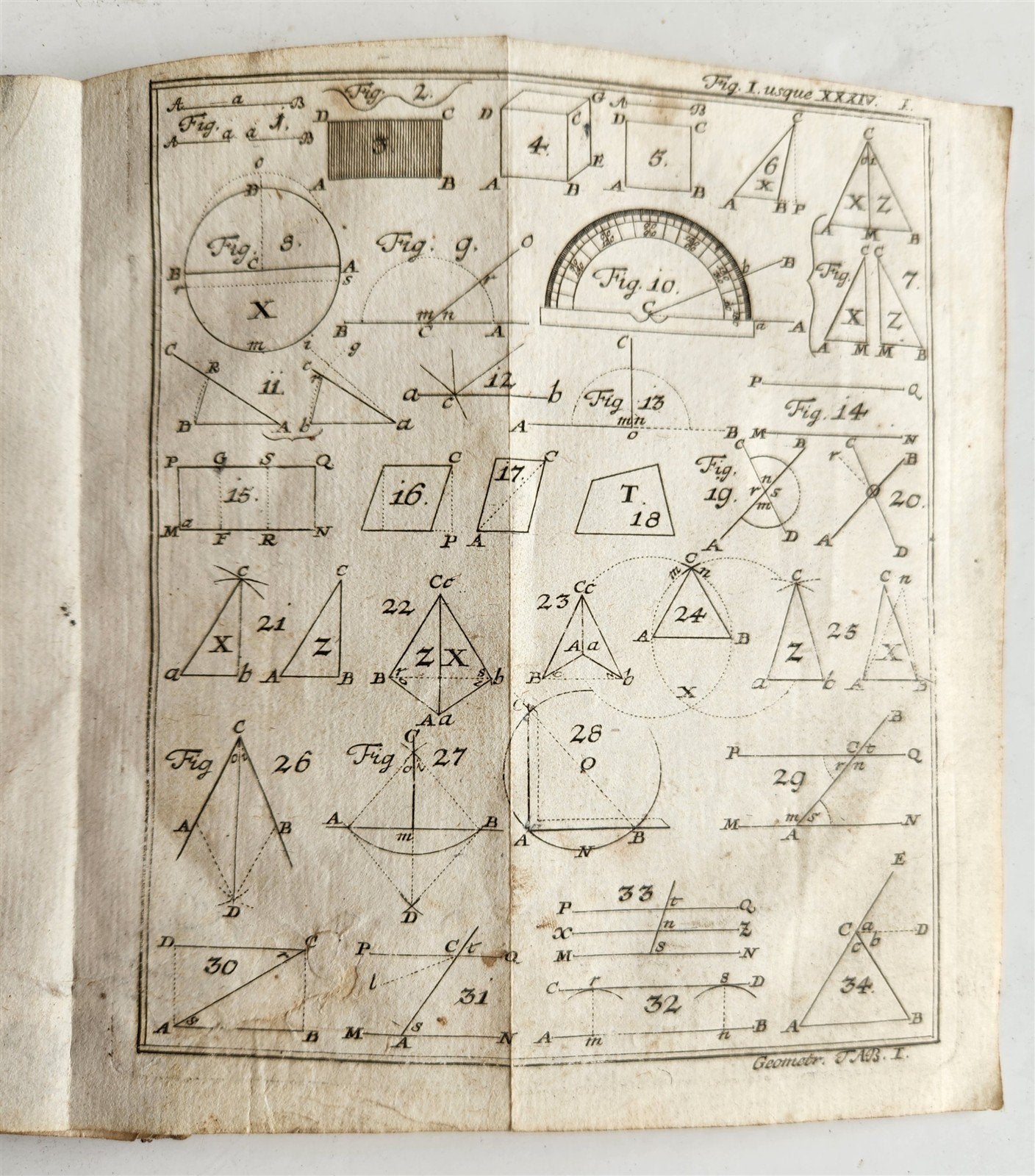 1754 GEOMETRY ILLUSTRATED Francisco Huberti ANTIQUE Institutionum Mathematicarum