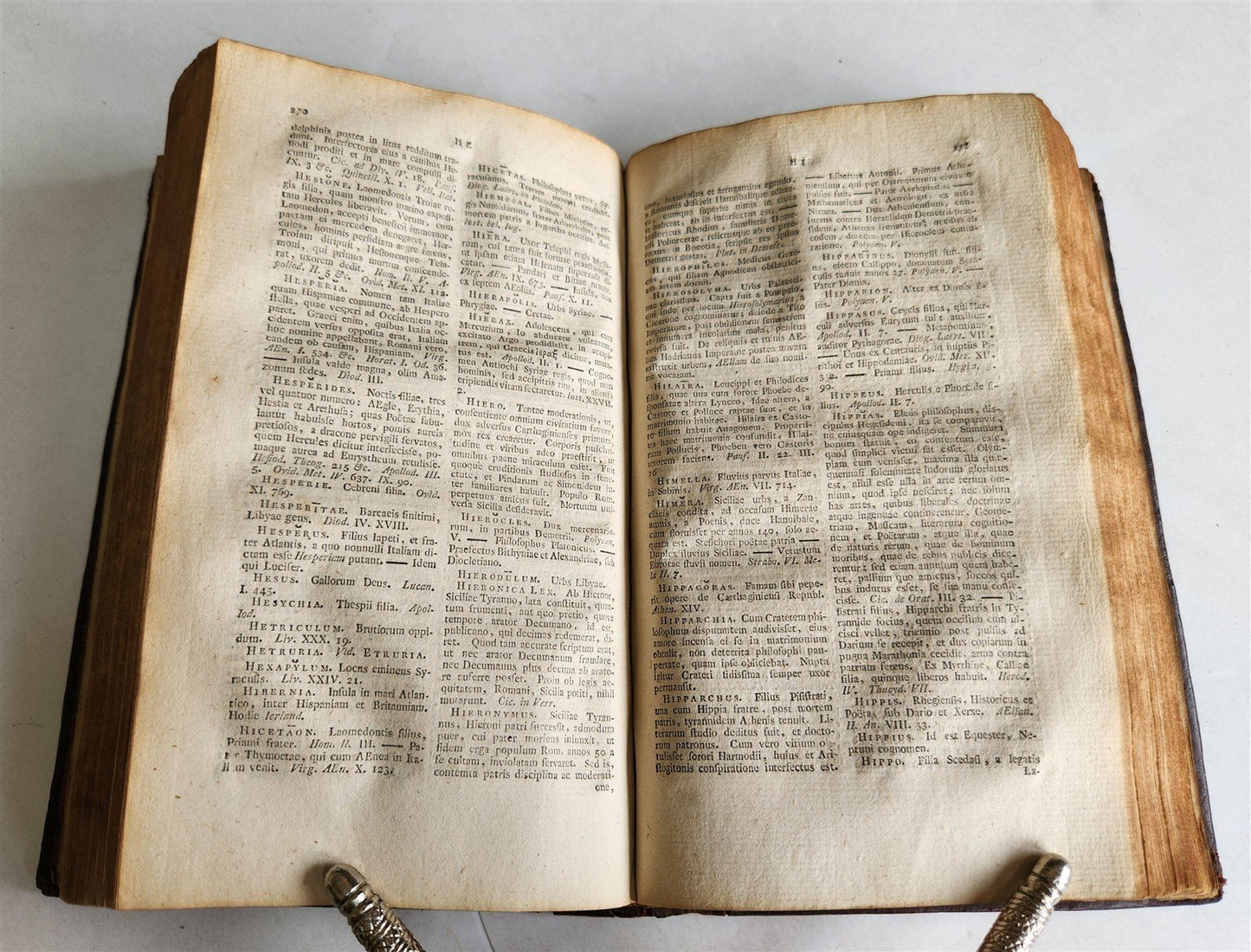 1794 Bibliotheca classica sive Lexicon manuale antique ARMORIAL BINDING