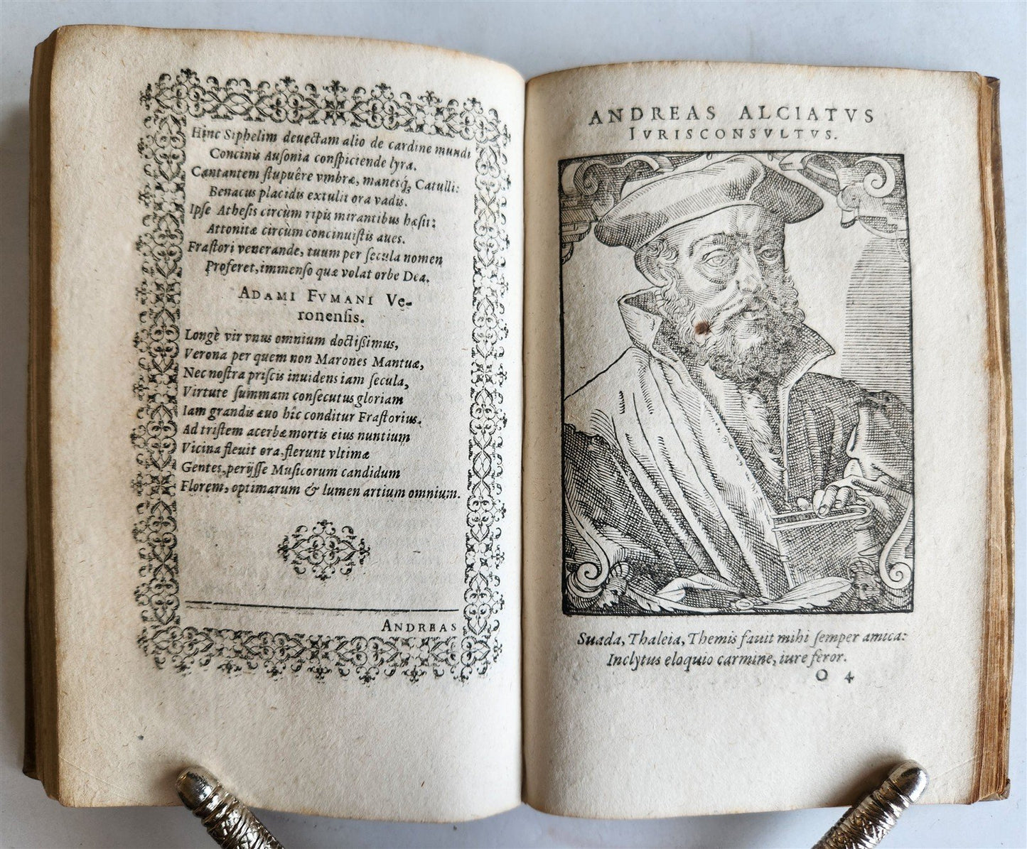 1589 PORTAITS of NOTABLE MEN ILLUSTRATED by Tobias Stimmer antique Icones sive..