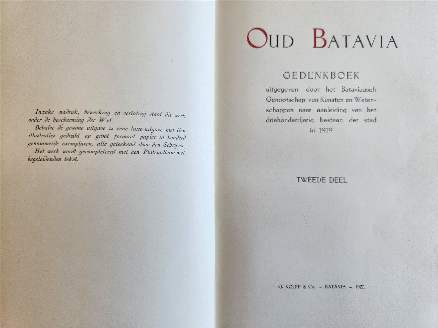 1922 OLD BATAVIA - JAKARTA 2 volumes ILLUSTRATED w/ MAPS antique in DUTCH