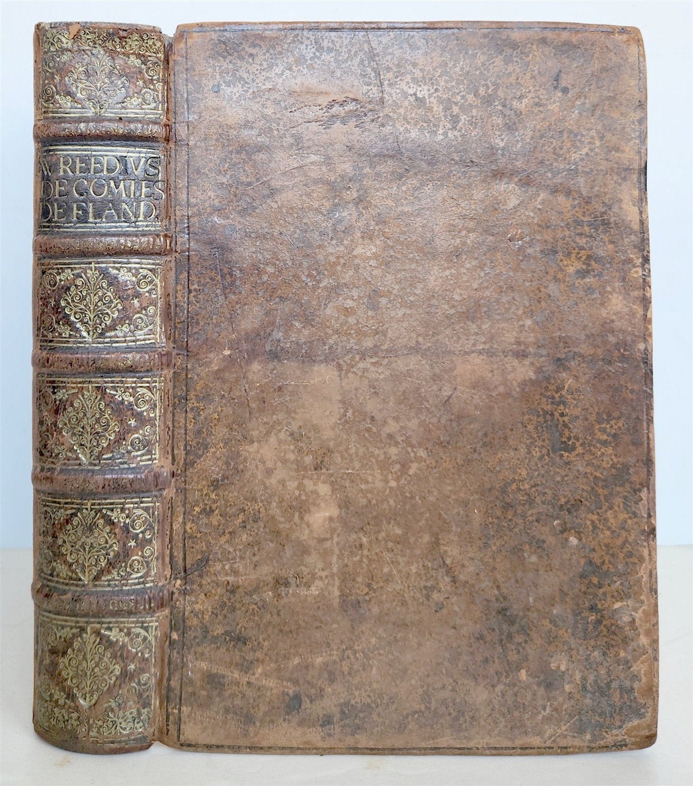 1641 COUNTS of FLANDERS ILLUSTRATED in French ANTIQUE