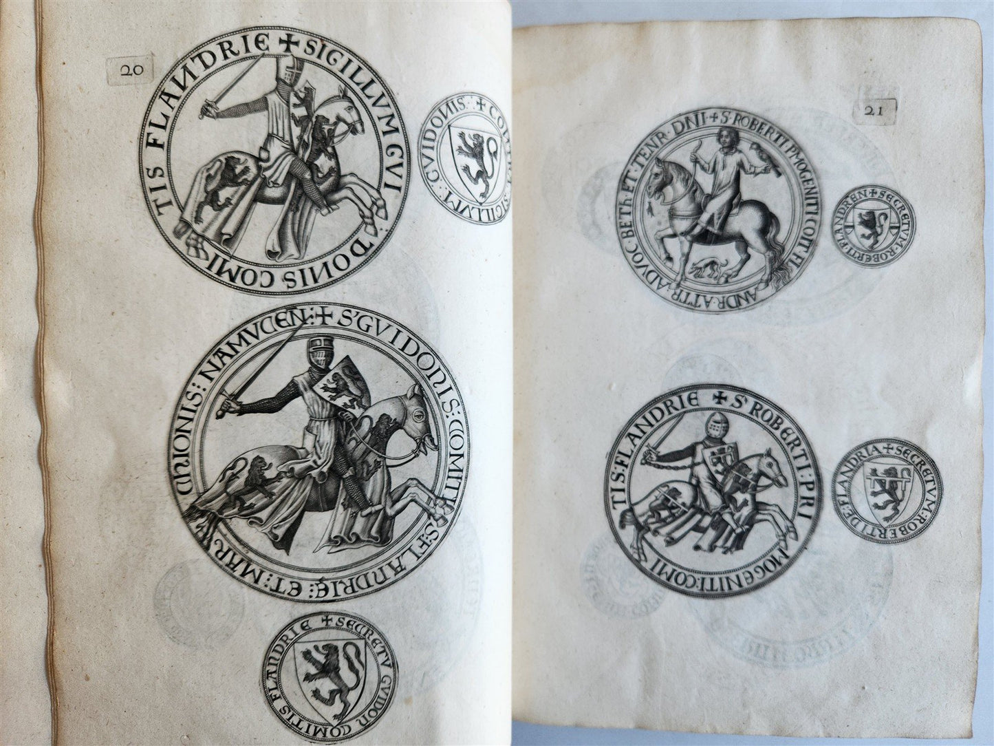 1641 COUNTS of FLANDERS ILLUSTRATED in French ANTIQUE