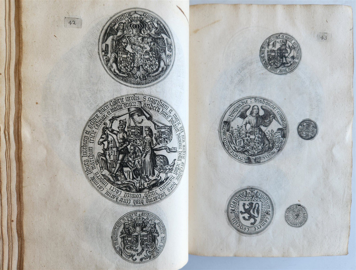1641 COUNTS of FLANDERS ILLUSTRATED in French ANTIQUE
