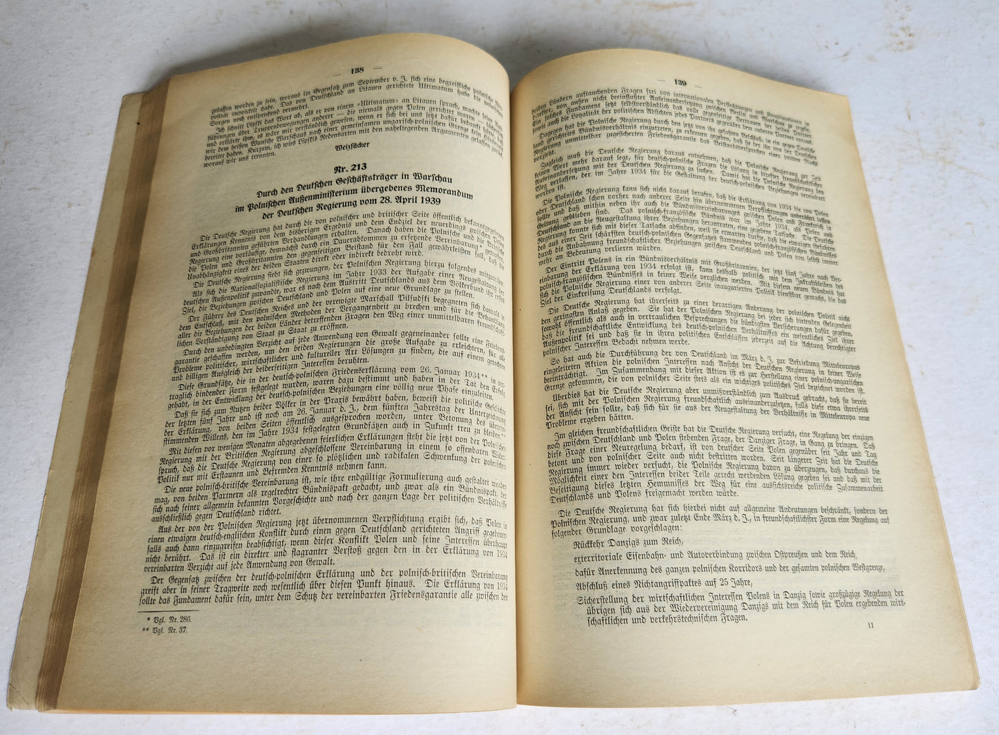 1939-1940 LOT of GERMAN POLITICAL & MILITARY DOCUMENT PUBLICATIONS