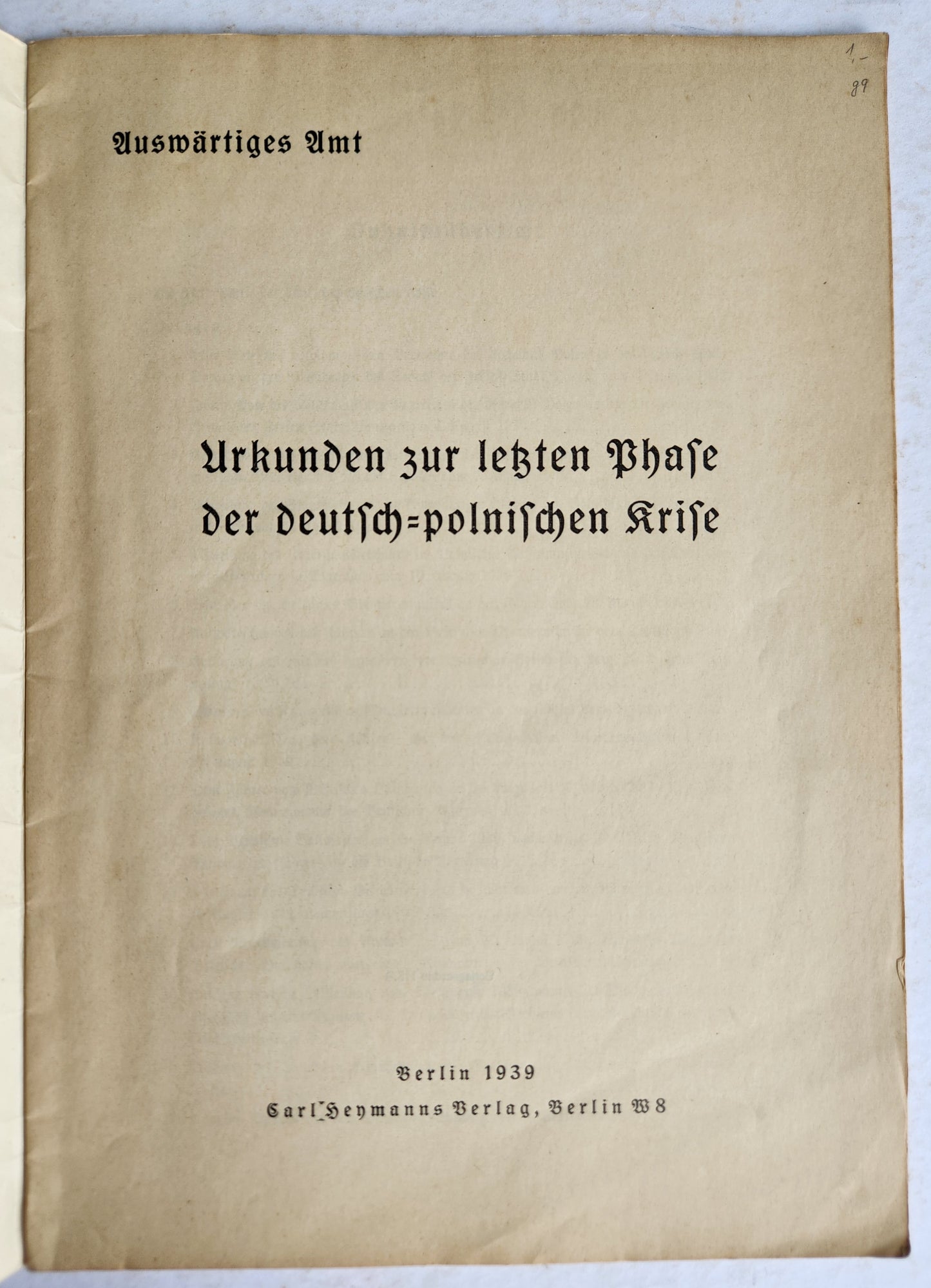 1939-1940 LOT of GERMAN POLITICAL & MILITARY DOCUMENT PUBLICATIONS