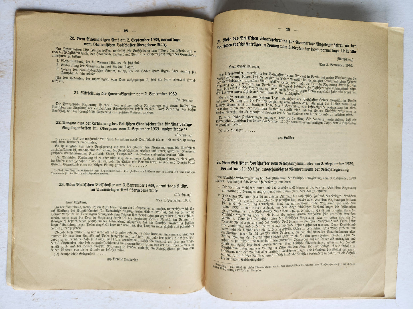 1939-1940 LOT of GERMAN POLITICAL & MILITARY DOCUMENT PUBLICATIONS