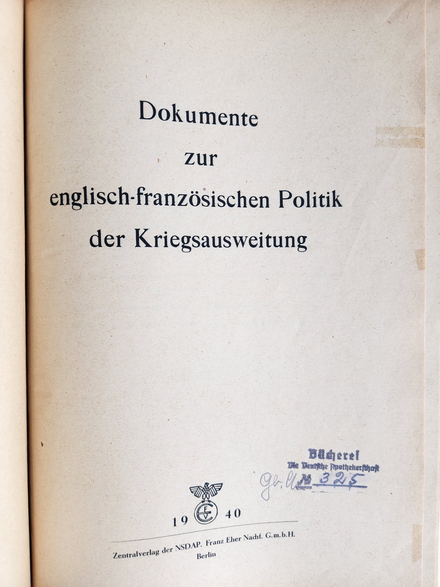 1939-1940 LOT of GERMAN POLITICAL & MILITARY DOCUMENT PUBLICATIONS