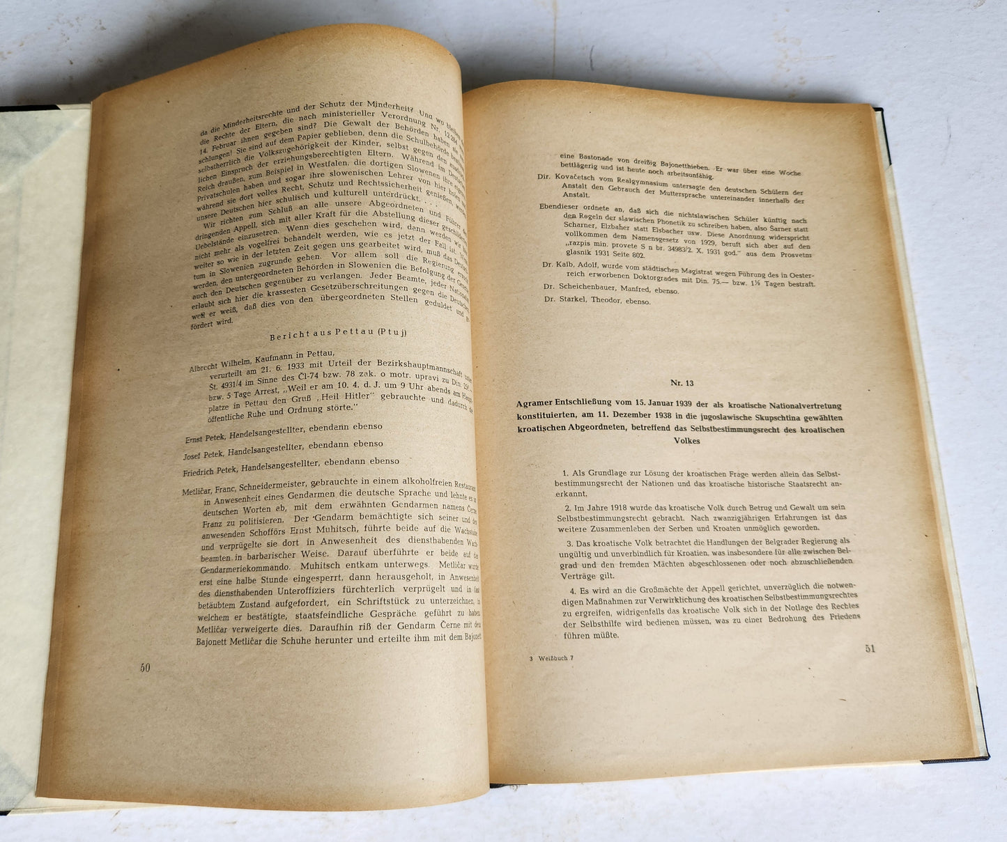1939-1940 LOT of GERMAN POLITICAL & MILITARY DOCUMENT PUBLICATIONS