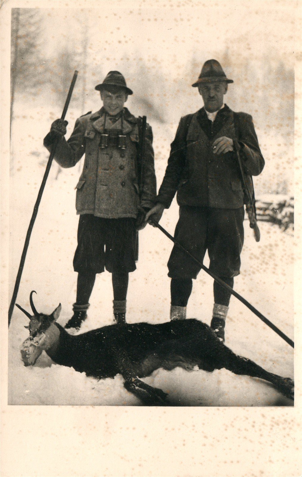 HUNTERS ANTIQUE REAL PHOTO POSTCARD RPPC