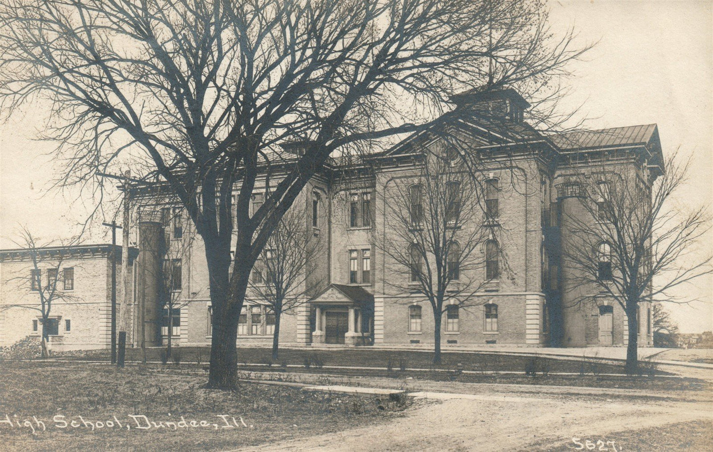 DUNDEE IL HIGH SCHOOL ANTIQUE REAL PHOTO POSTCARD RPPC