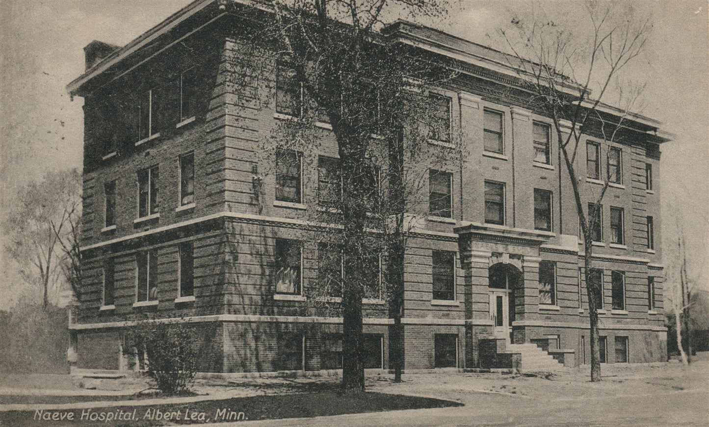 ALBERT LEA MN NAEVE HOSPITAL ANTIQUE POSTCARD
