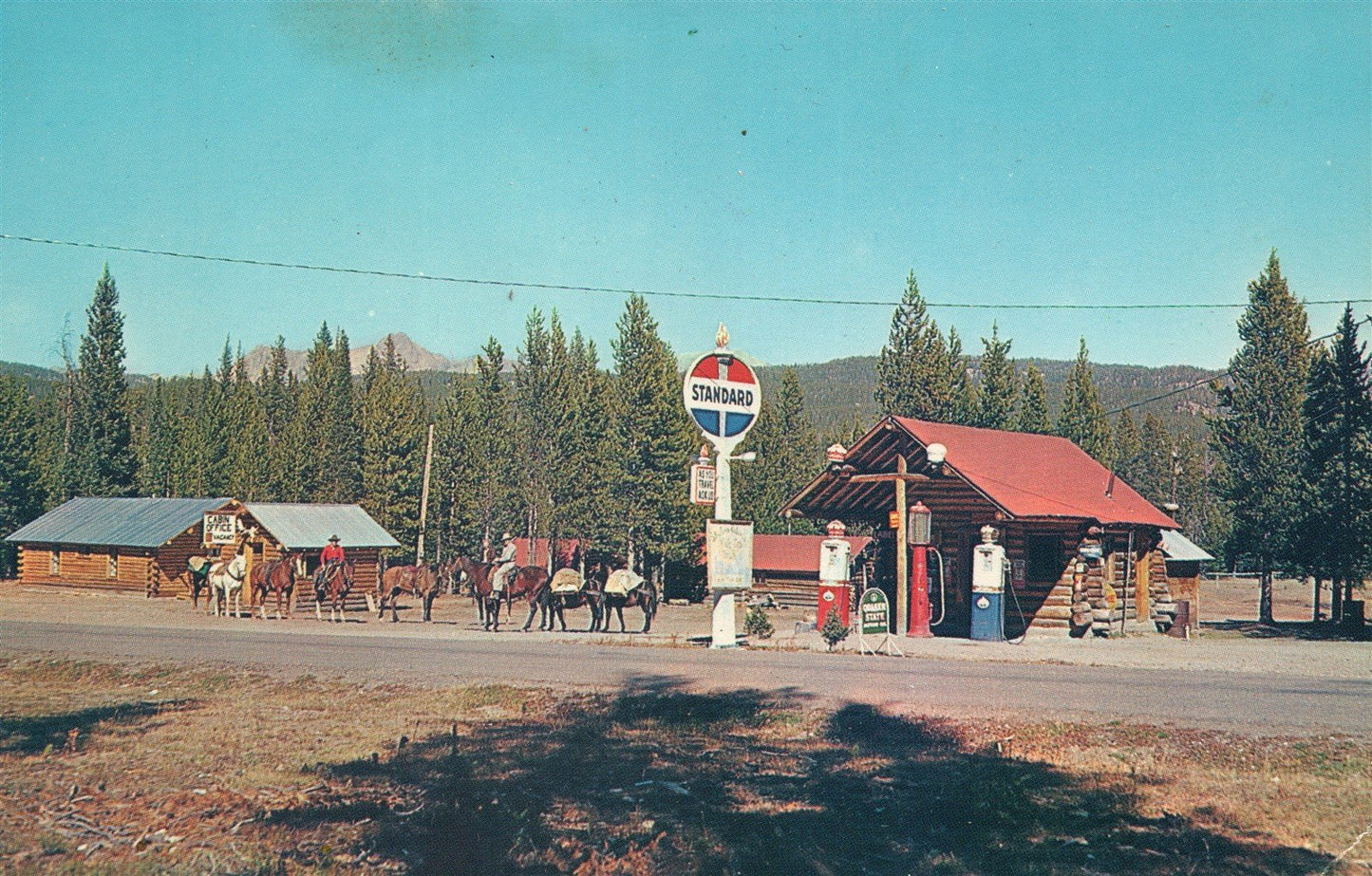 GAS STATION MT SKYLINE DUDE RANCH VINTAGE POSTCARD