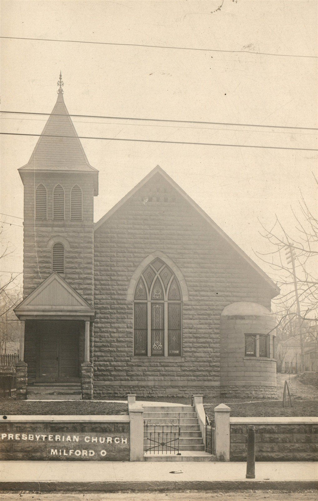 MILFORD OH CHURCH ANTIQUE REAL PHOTO POSTCARD RPPC
