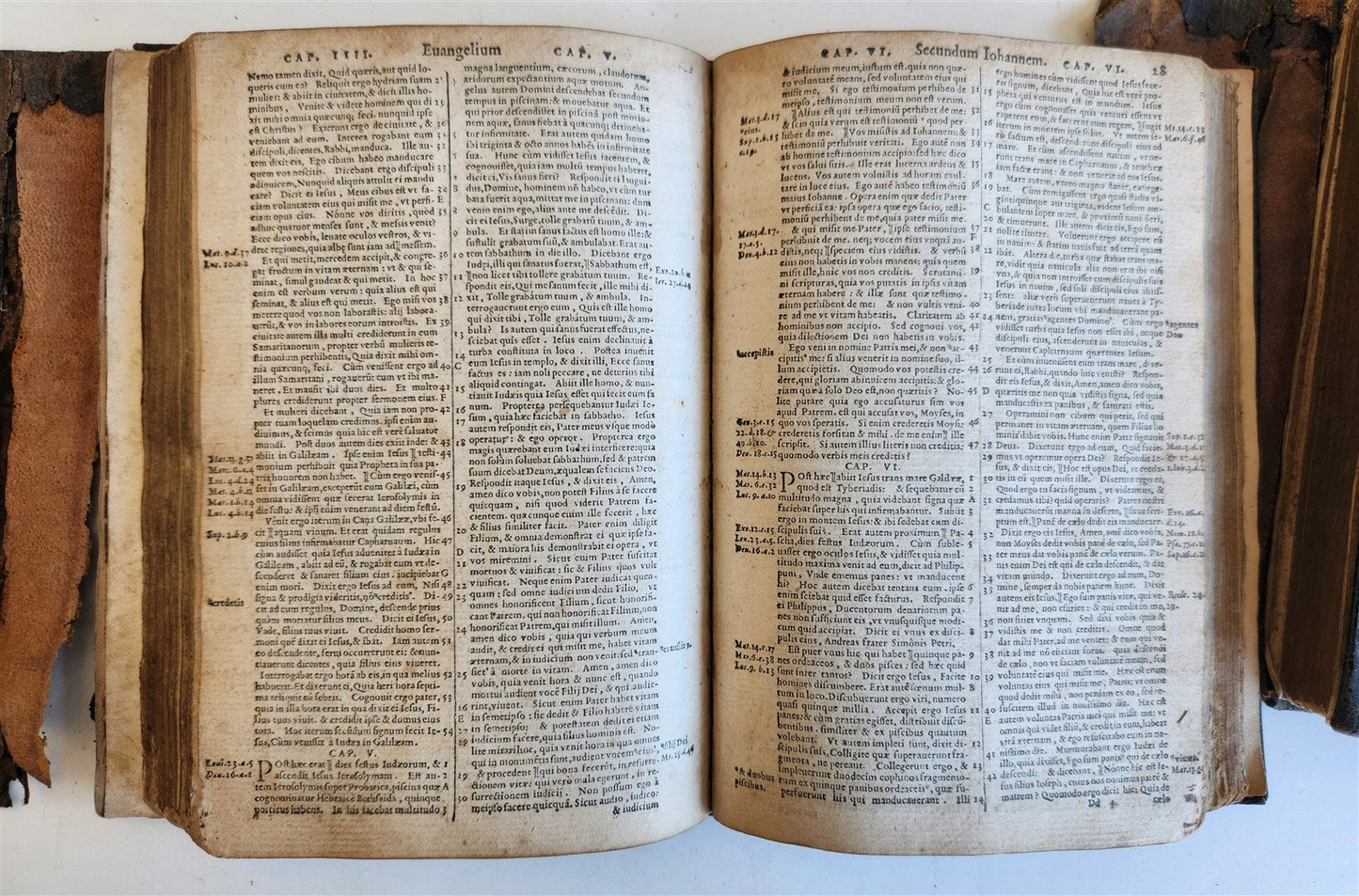 1567 BIBLE in LATIN 2 VOLUMES by PLANTIN antique incl. 1612 R.Barker partial NT