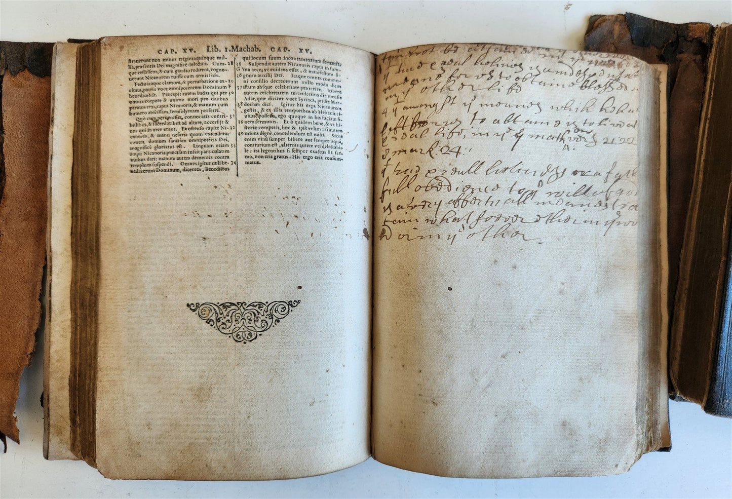 1567 BIBLE in LATIN 2 VOLUMES by PLANTIN antique incl. 1612 R.Barker partial NT
