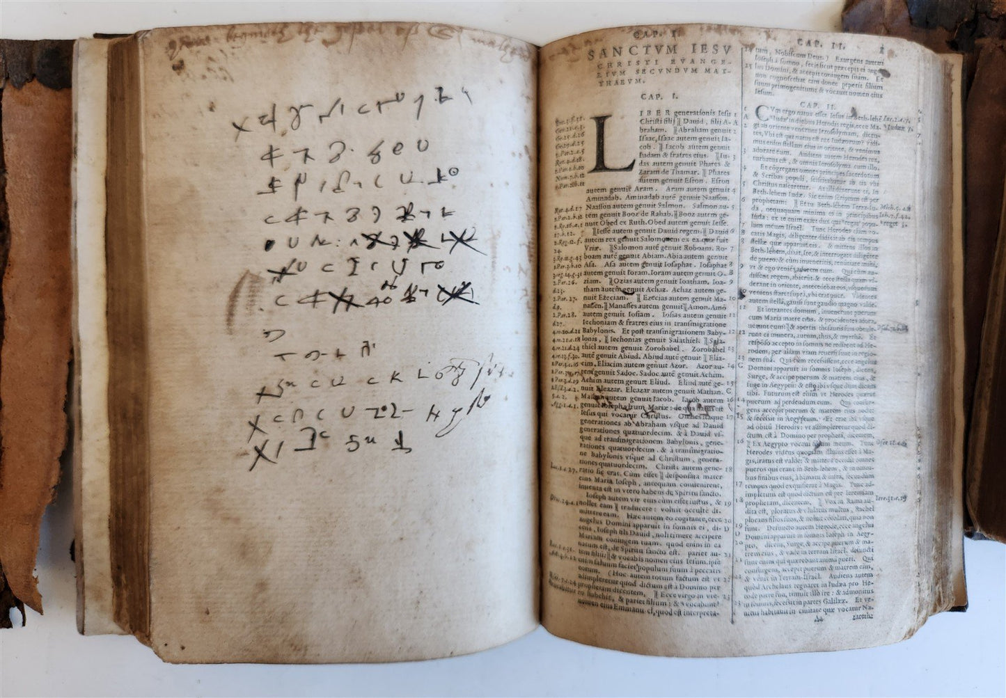 1567 BIBLE in LATIN 2 VOLUMES by PLANTIN antique incl. 1612 R.Barker partial NT