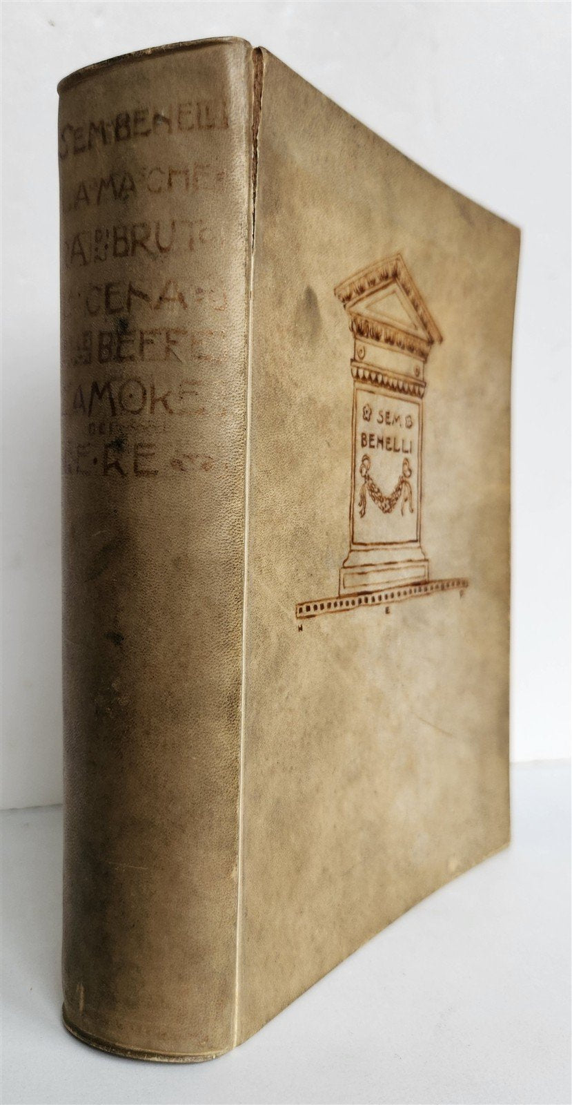 1910 LA MASCHERA di BRUTO antique poetry theatre VELLUM BOUND illustrated