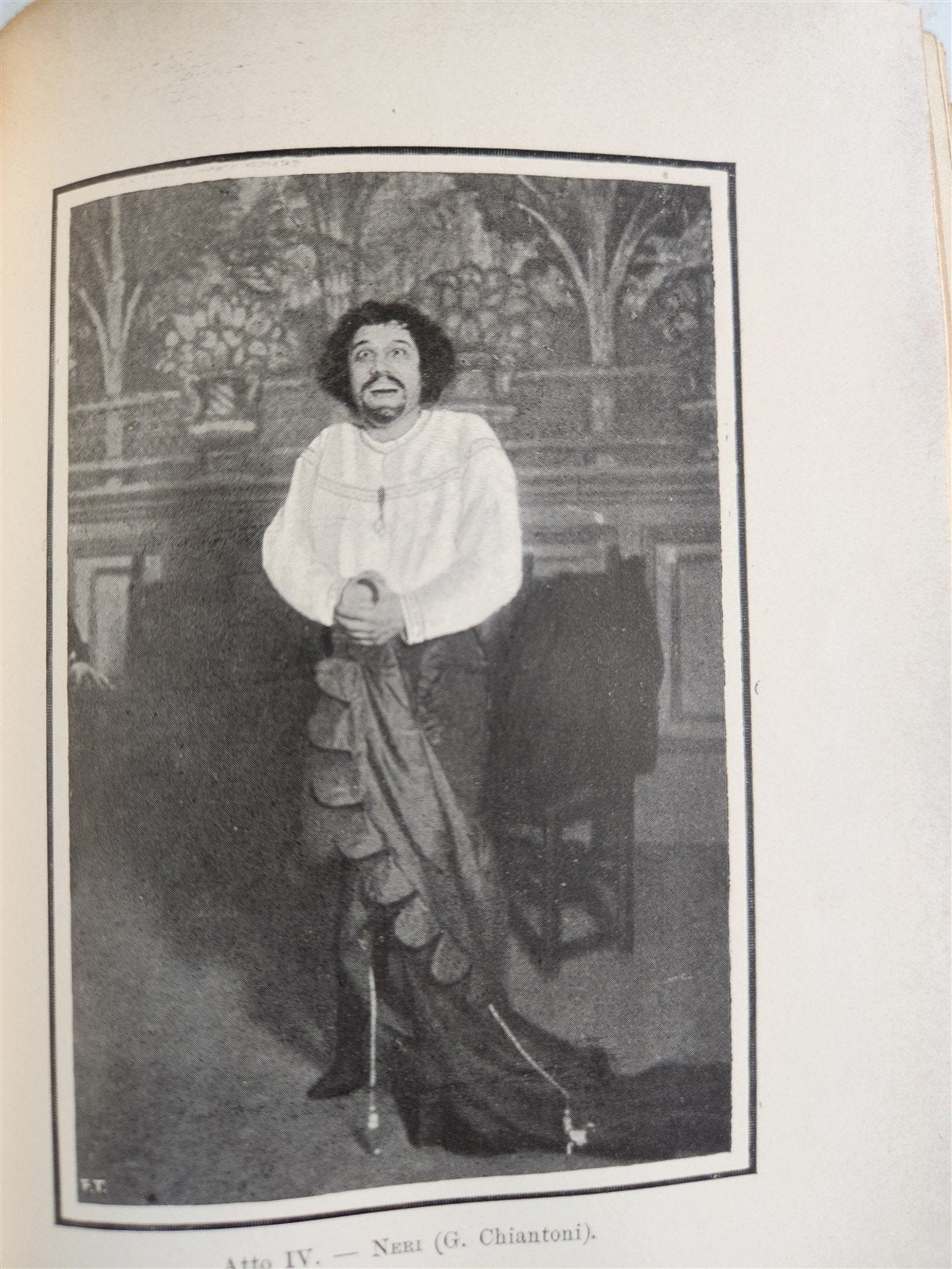 1910 LA MASCHERA di BRUTO antique poetry theatre VELLUM BOUND illustrated