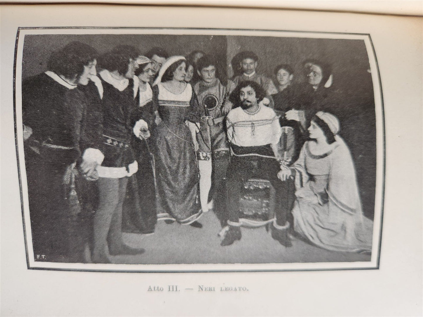 1910 LA MASCHERA di BRUTO antique poetry theatre VELLUM BOUND illustrated