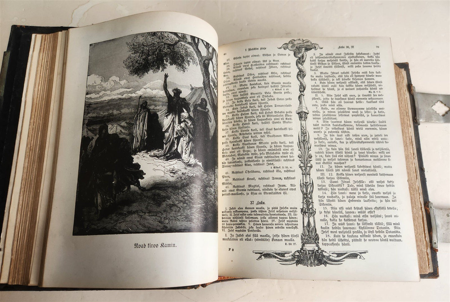 1890 BIBLE in FINNISH ANTIQUE VICTORIAN MASSIVE FOLIO GUSTAVE DORE ILLUSTRATED