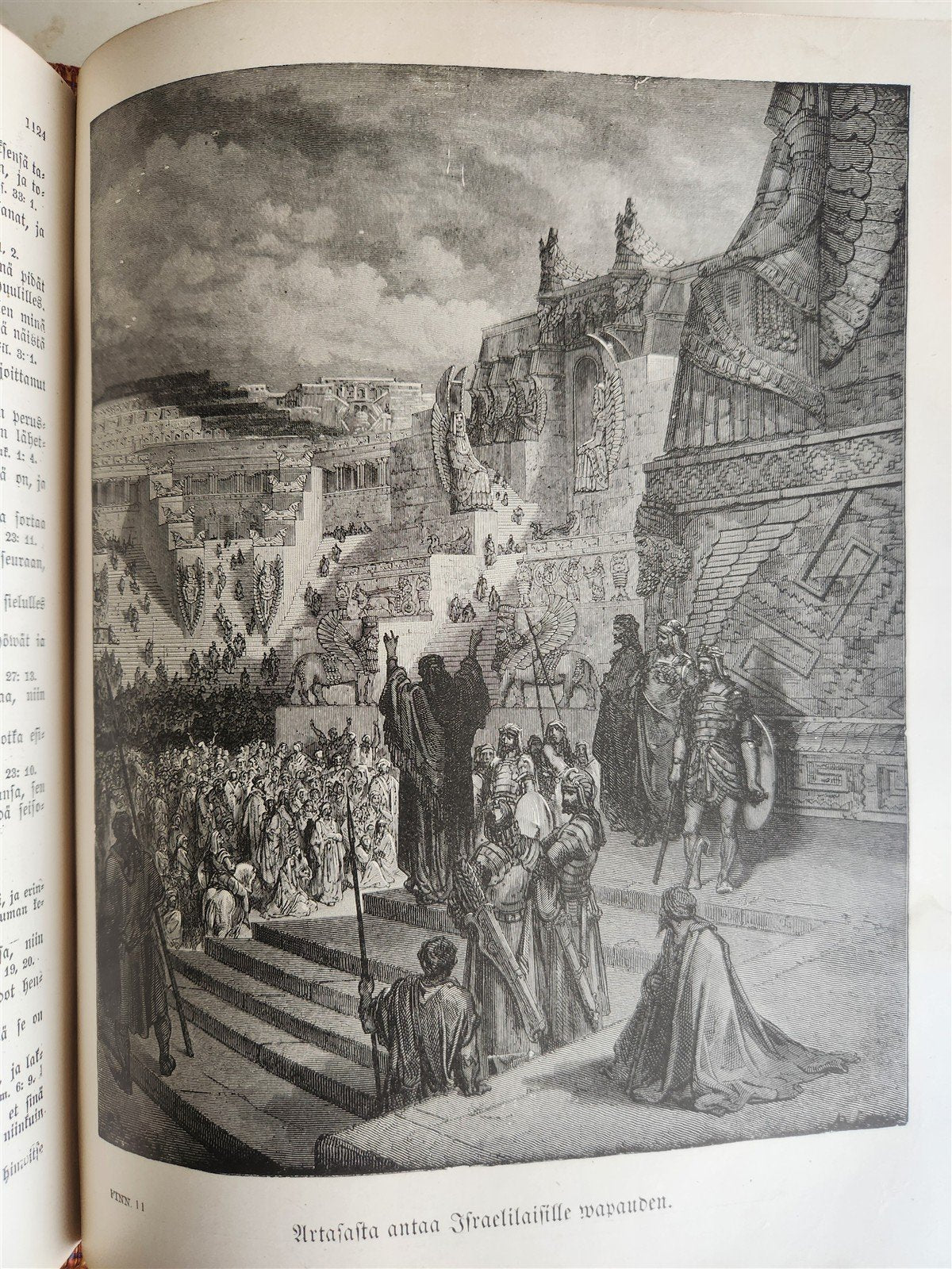 1890 BIBLE in FINNISH ANTIQUE VICTORIAN MASSIVE FOLIO GUSTAVE DORE ILLUSTRATED