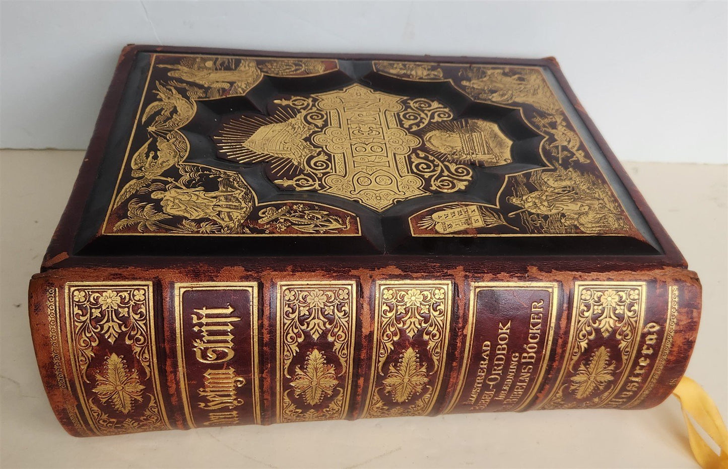 1890 BIBLE in SWEDISH ANTIQUE VICTORIAN MASSIVE FOLIO GUSTAVE DORE ILLUSTRATED