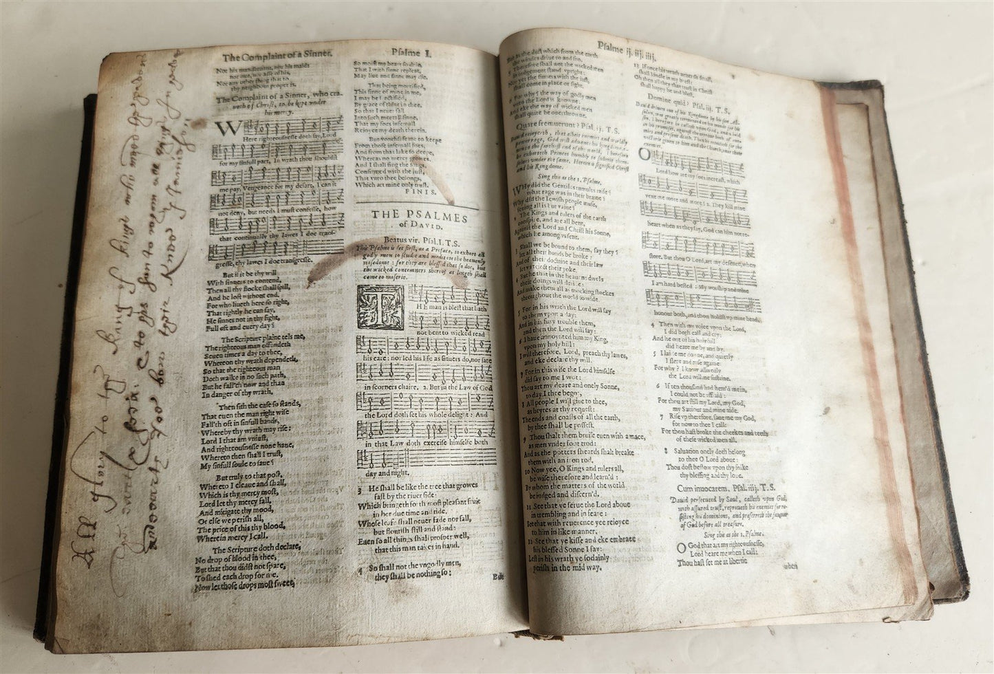 1615 BIBLE in ENGLISH by ROBERT BARKER antique ILLUSTRATED