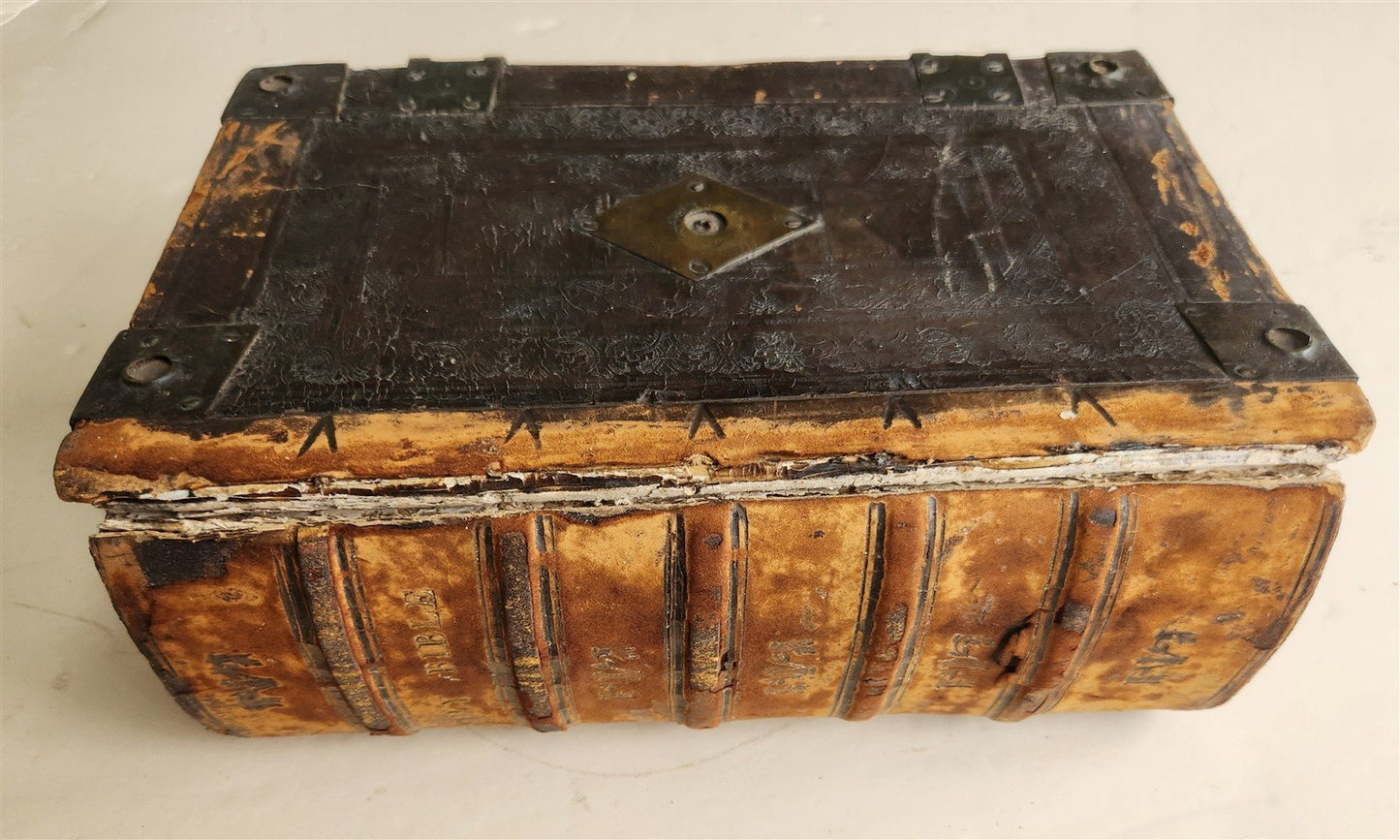 1610 BIBLE in ENGLISH by ROBERT BARKER antique GENEVA VERSION